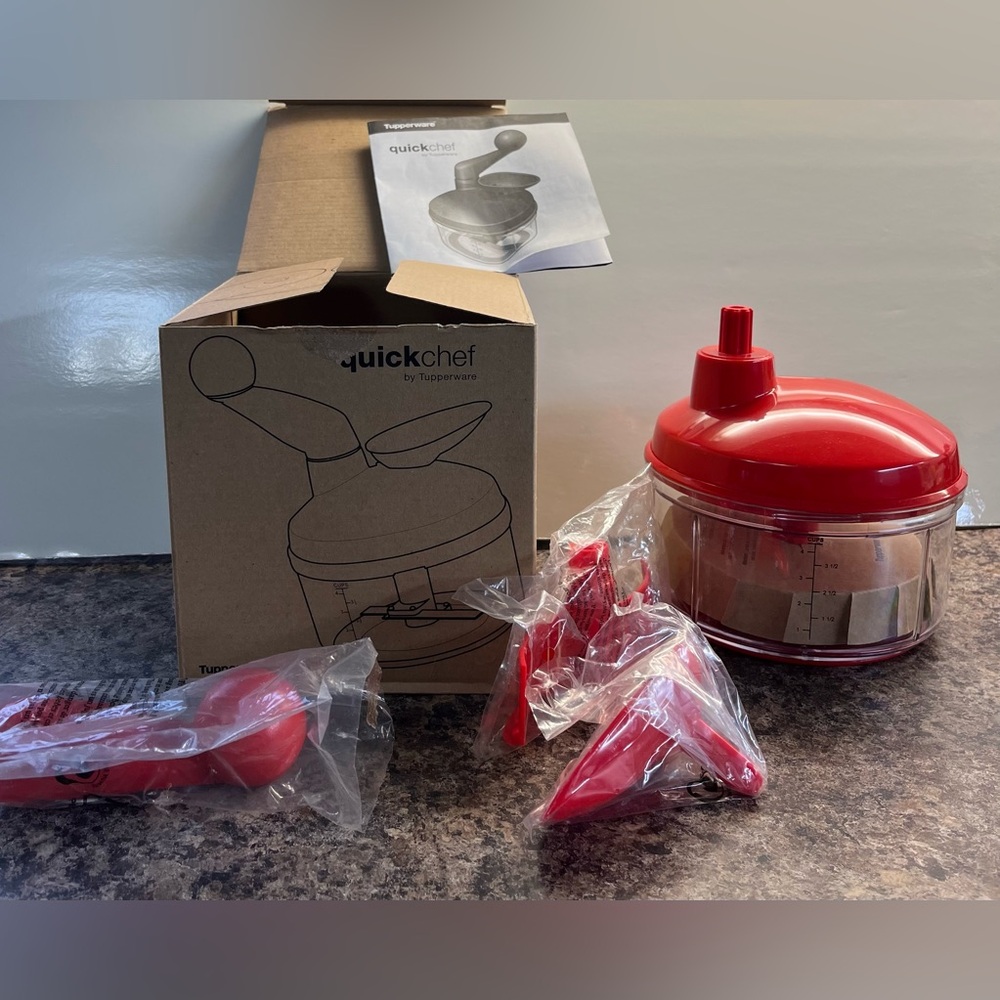 Tupperware QuickChef Red Manual Food Processor NEW in Box